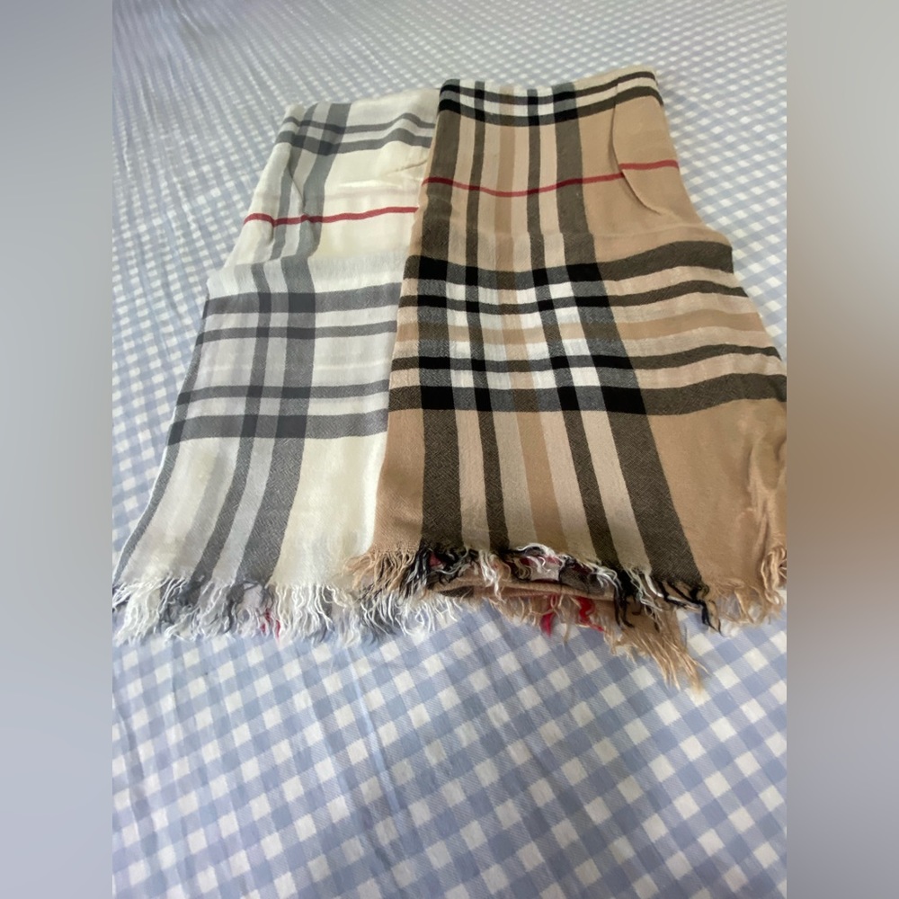 SCARVES 2 different colors